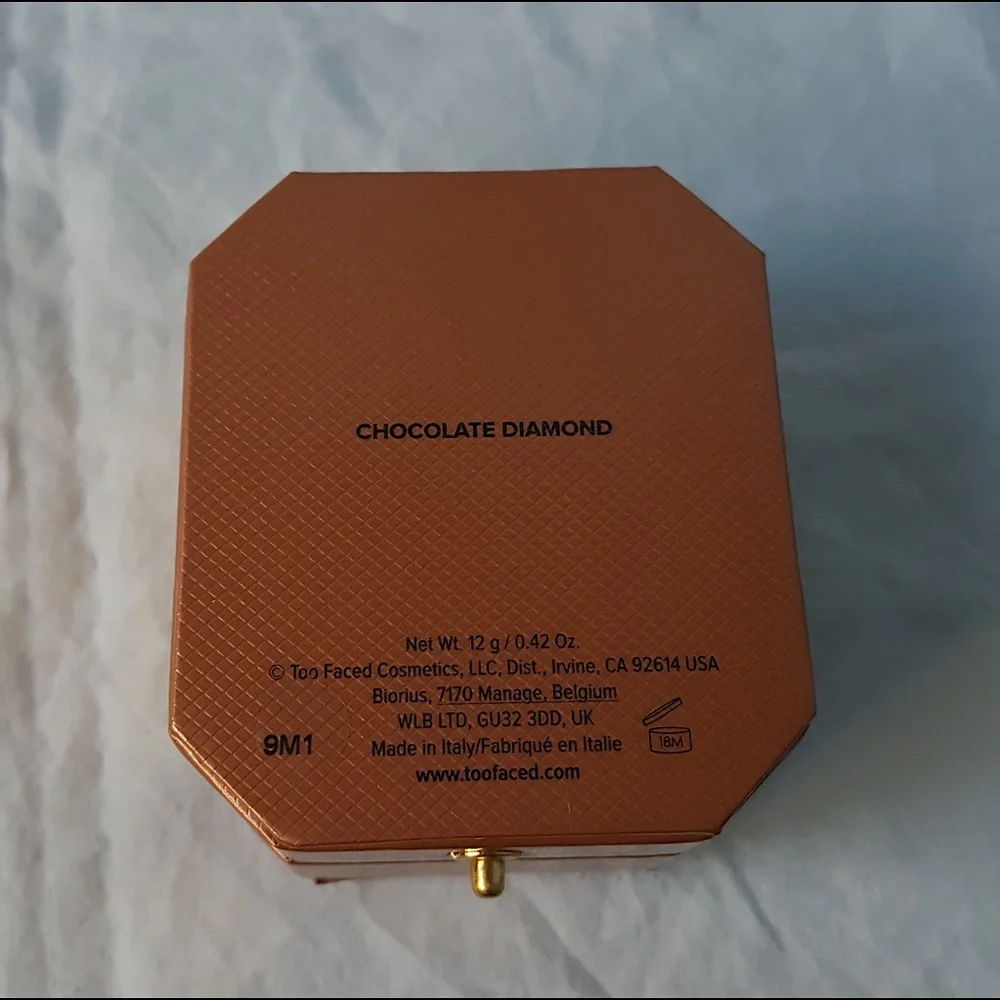 Too Faced - Diamond Fire Bronzer - Picture 6 of 7